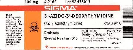 Hinweis auf der AZT-Packung für Laboratorien (mit Totenkopf-Symbol): "Giftig bei Inhalation, Hautkontakt oder Verschlucken." Diese Hinweise fehlen natürlich auf den AZT-Packungen für Patienten; hier sind es ja schließlich "Medikamente"!